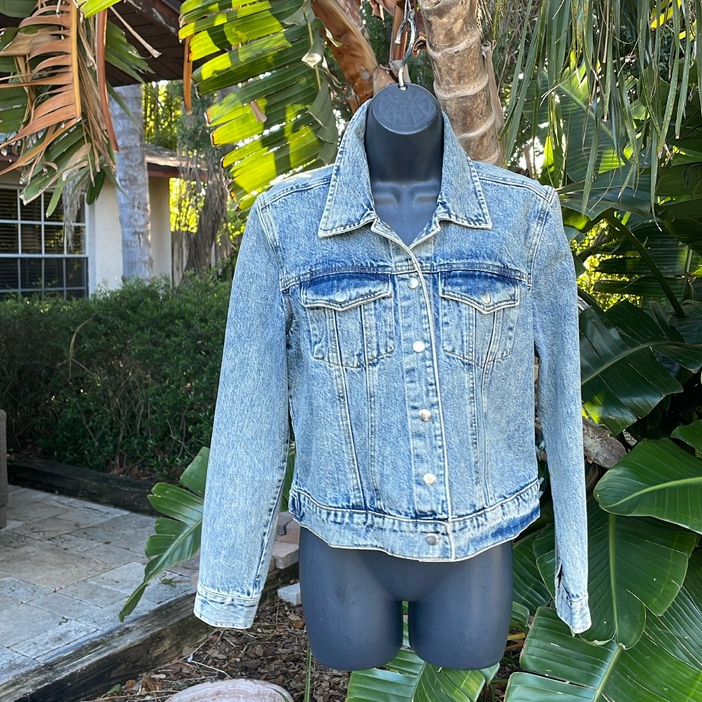 vac denim jacket by avec les fillles
